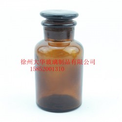 試劑瓶，酒精燈，集氣瓶