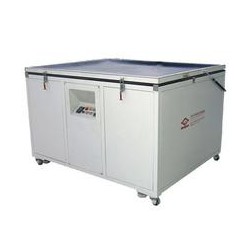 江蘇絲印機，供應福建價位合理的絲網曬版機