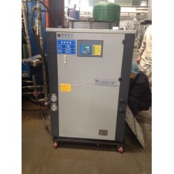 BS風冷式冷水機，上海水冷式冷水機，BSL螺桿式冷水機