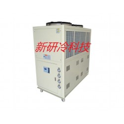 YL-20AD新研冷冷水機的什么？